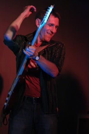 Peter Verrier - Willy and the POOR BOYS